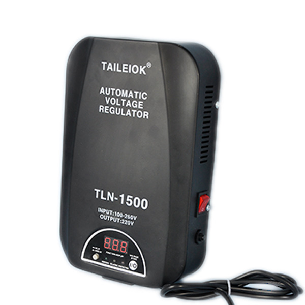 27_TLN-1500VA Wall Mount Voltage Stabilizer